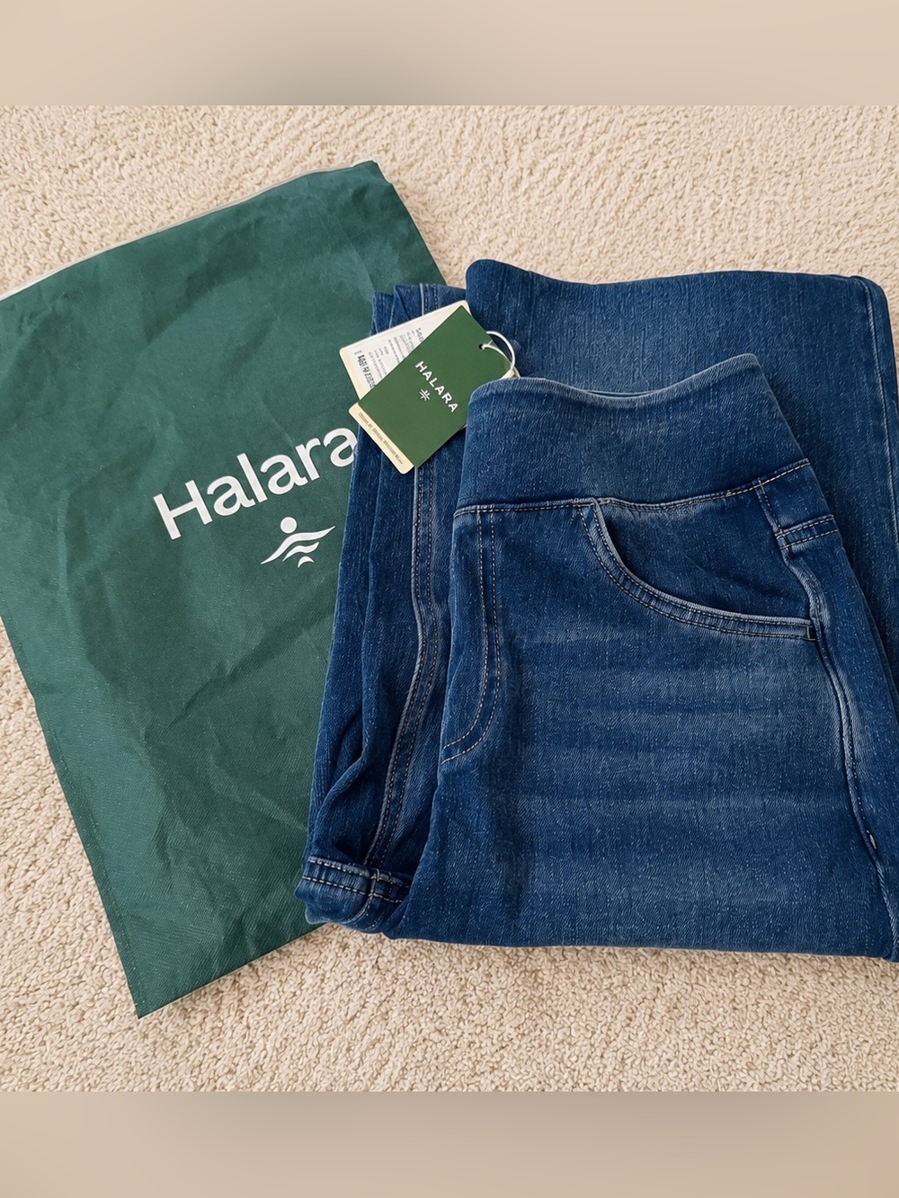 NWT HALARA Flex High Rise Wide Leg Jeans Blue Stretch Denim Size S (4/6)